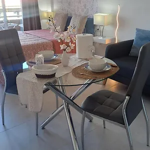 Estudio Playa Jardin Apartamento